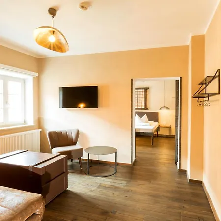 Knast-hotel Fronfeste Otel 2*