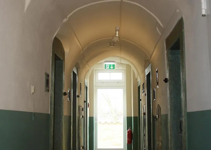 Knast-hotel Fronfeste 2*