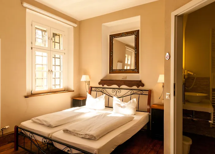 Knast-hotel Fronfeste 2*