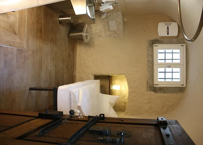 Knast-hotel Fronfeste 2*