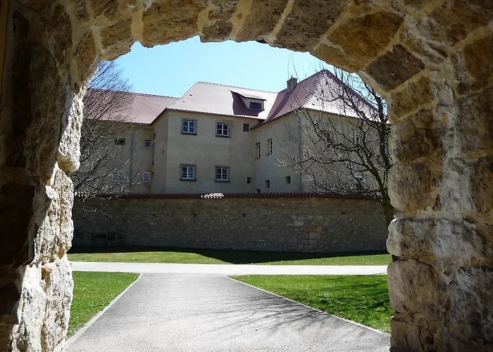 Knast-hotel Fronfeste Szálloda