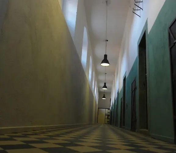 Knast-hotel Fronfeste 2*