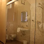 Knast-hotel Fronfeste