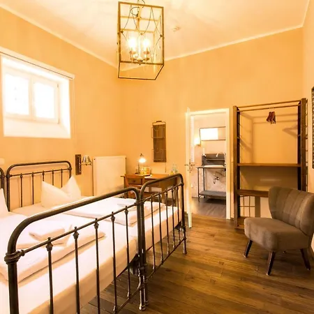 Knast-hotel Fronfeste Szálloda Amberg