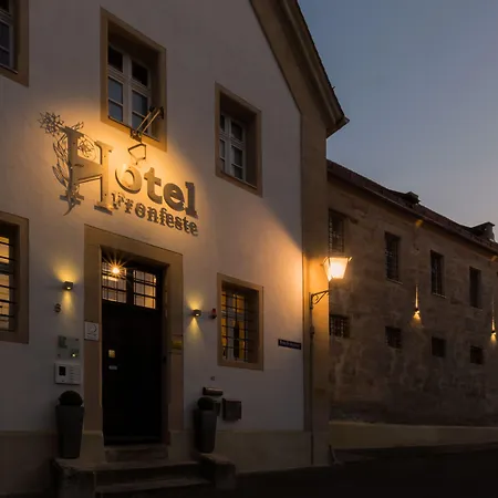 Knast-hotel Fronfeste
