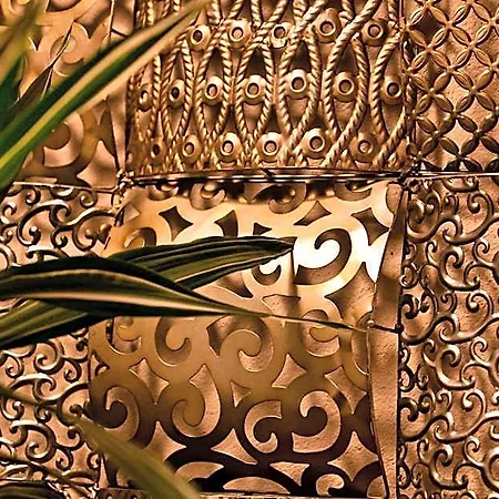 فندق Knast-hotel Fronfeste آمبرغ