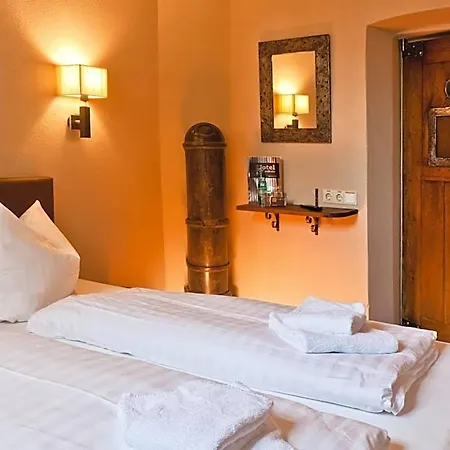 Knast-hotel Fronfeste 2*