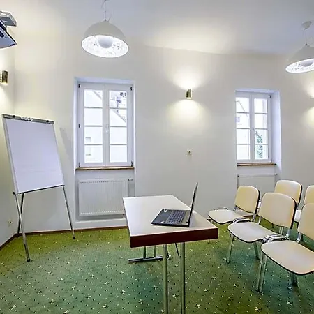 Knast-hotel Fronfeste 2*