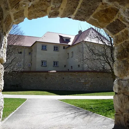 Knast-hotel Fronfeste Szálloda