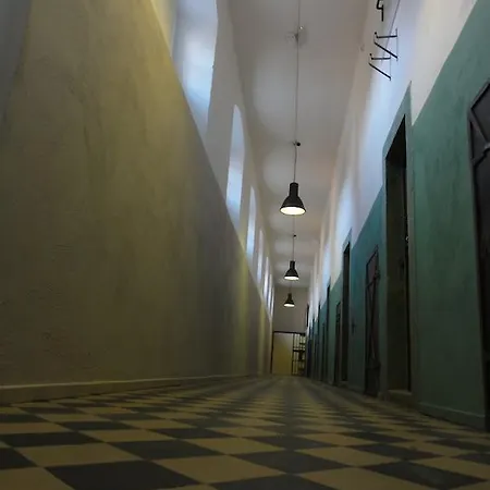 Knast-hotel Fronfeste 2*