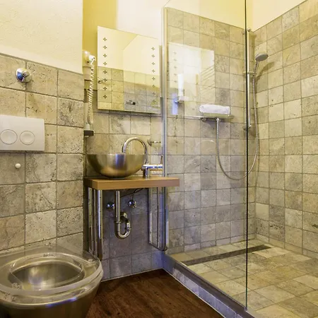 Hotell Knast-hotel Fronfeste