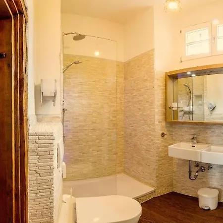 Knast-hotel Fronfeste Amberg