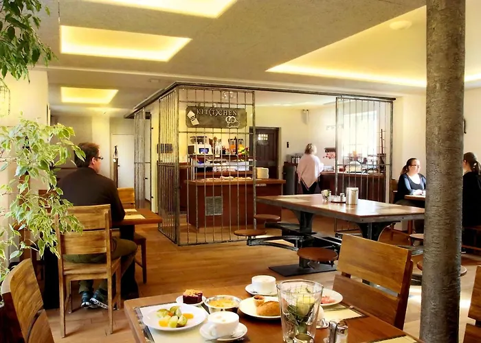 فندق Knast-hotel Fronfeste 2*